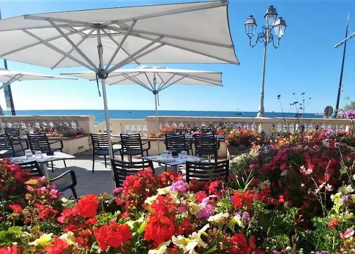 公寓 Le Calypso 莱萨布勒-多洛讷