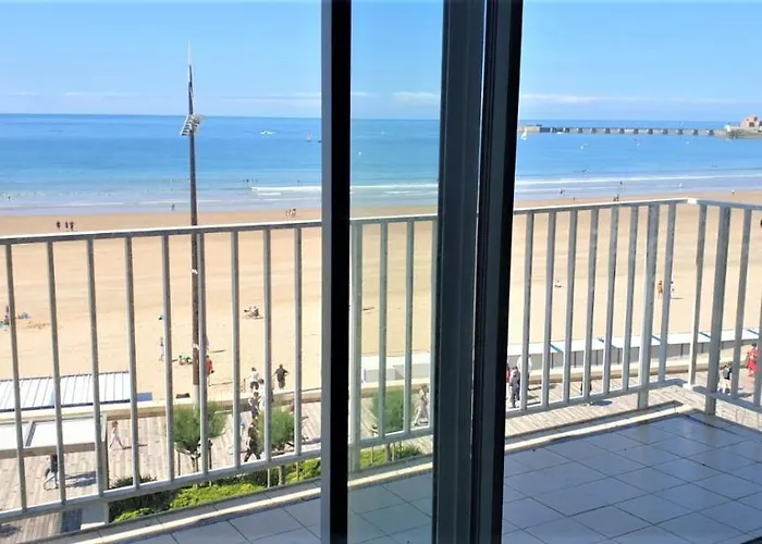 Le Calypso * 莱萨布勒-多洛讷